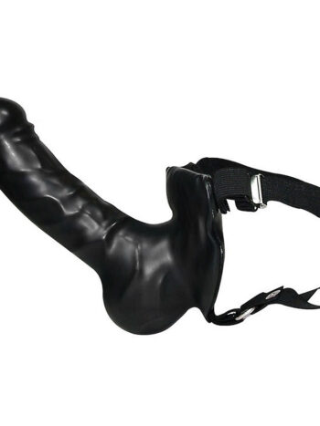 sort latex strap-on penis